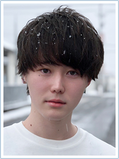 山田 結希