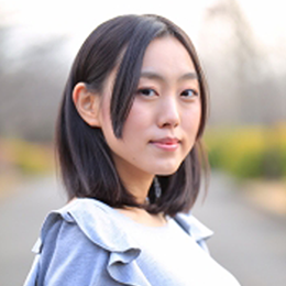 大内 彩加