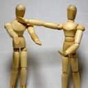 お笑い芸人の養成所では何が学べる？