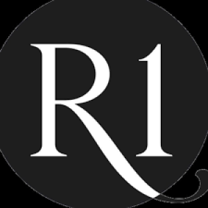 R1Tokyo Bar&Restaurant