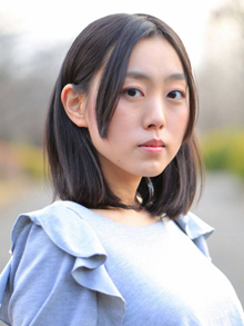 大内 彩加