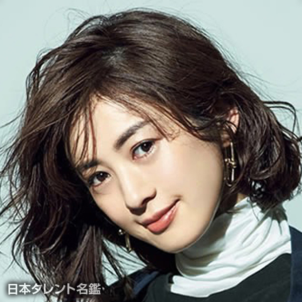 高垣　麗子