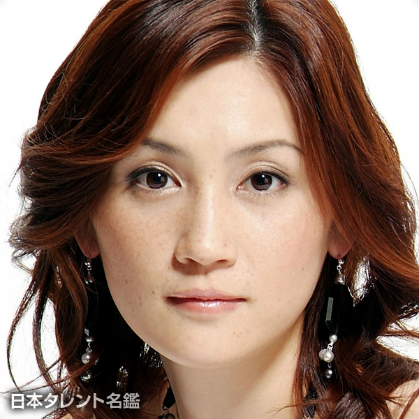 久保　奈々