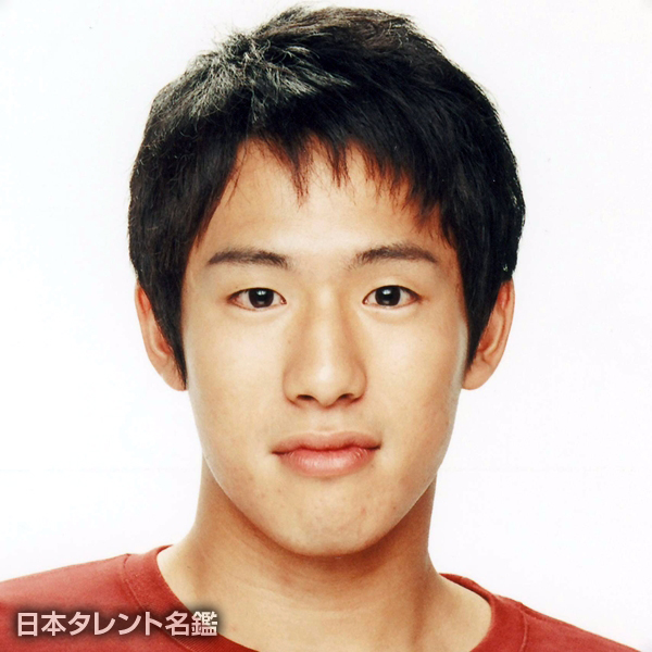 国府　勇太