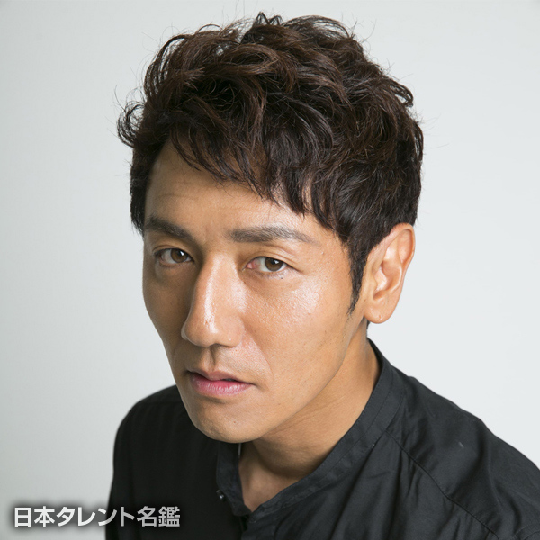 弓削　智久