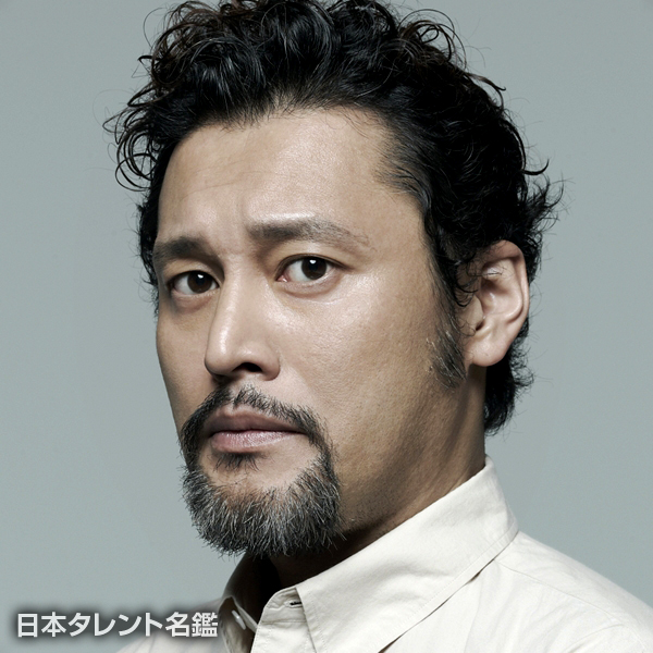 横田　栄司