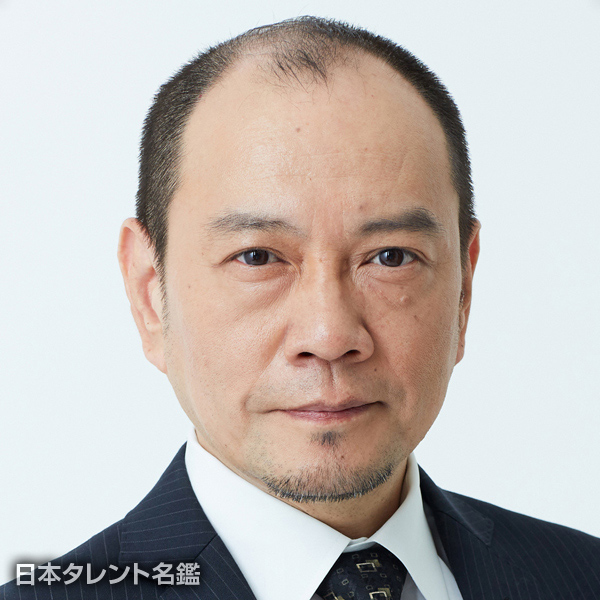 岩尾　万太郎