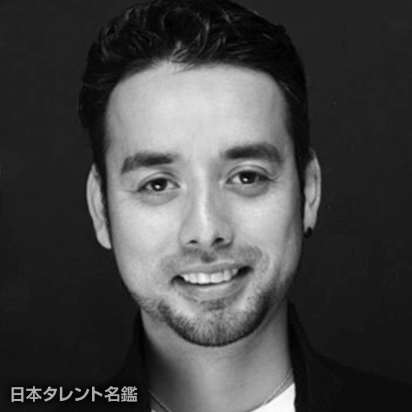洋輔