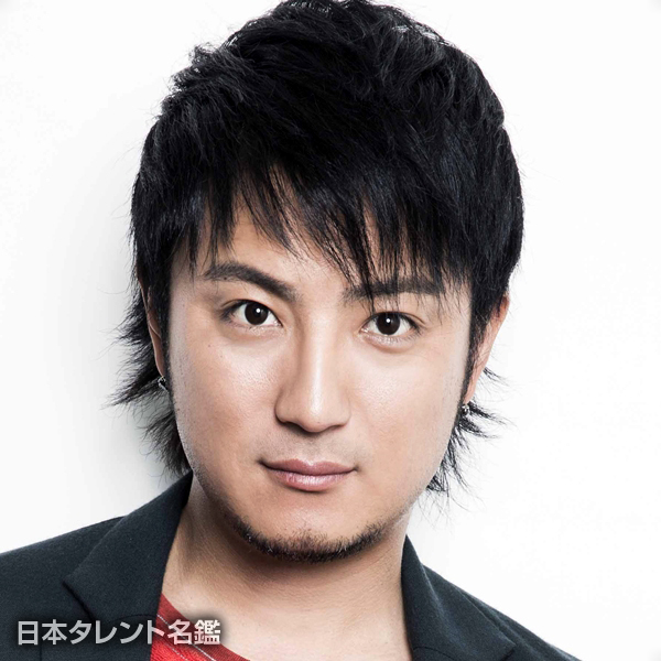 上地　雄輔