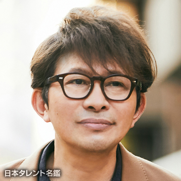鈴井　貴之