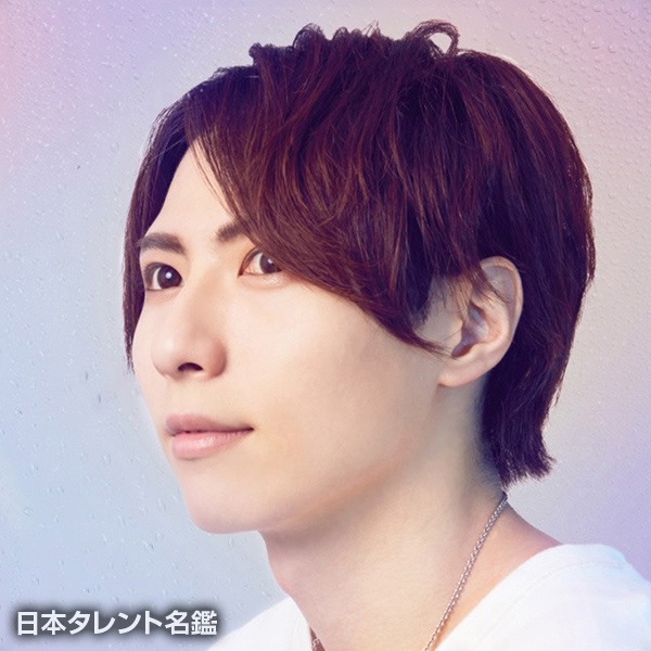 山上　佳之介