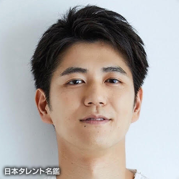 中山　卓也