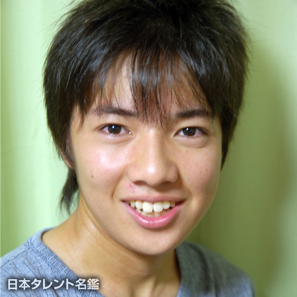 鷹哉
