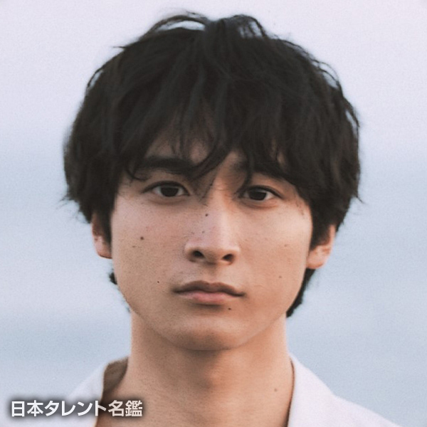 小関　裕太