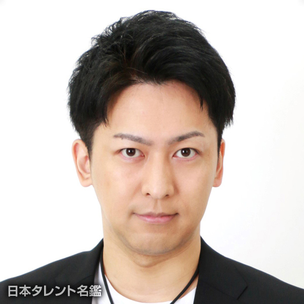 川田　祐