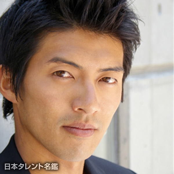 畑　信也
