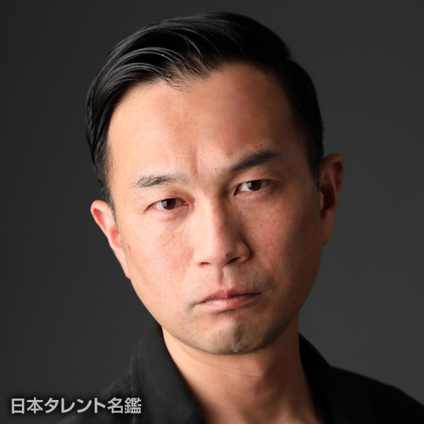 川辺　邦弘