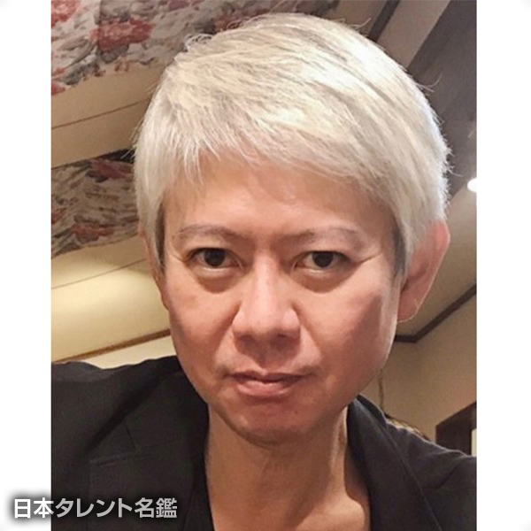 柚木　伸介