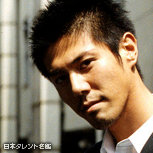 諸田　達也