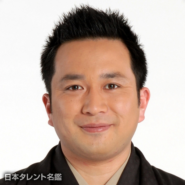 桂　吉弥