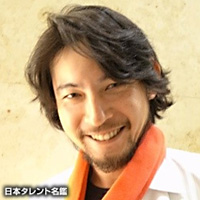 松川　荘八