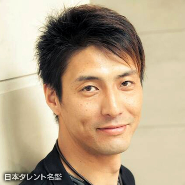 山本　隆弘