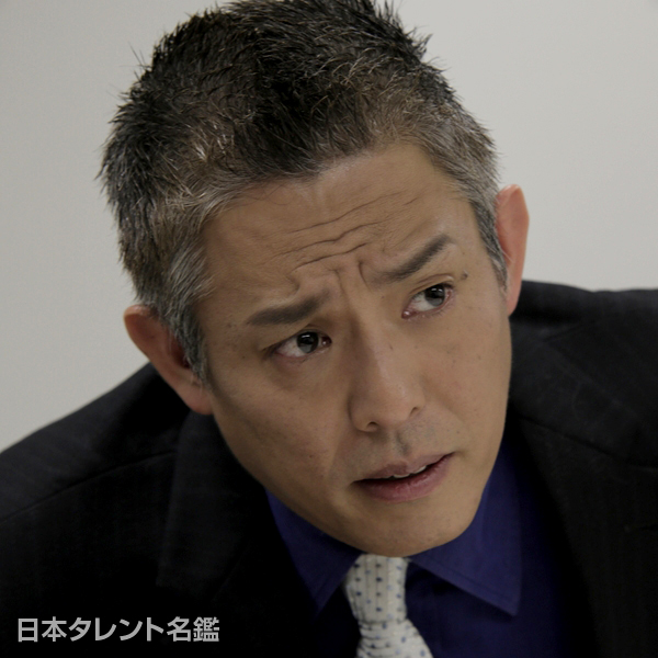 市川　男女蔵