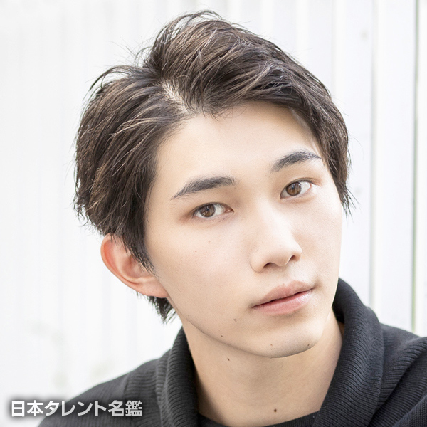 遠藤　健慎
