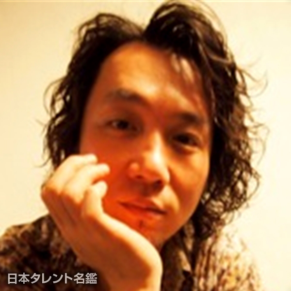 山崎　優