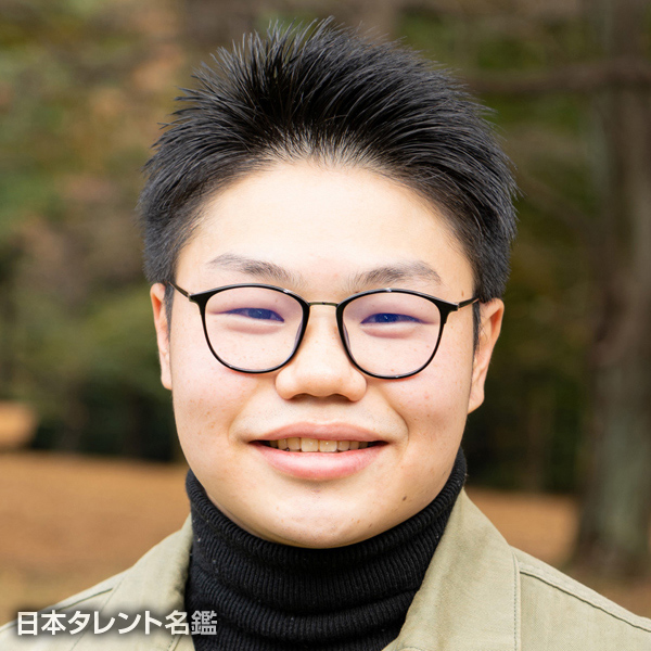 福本　晟也