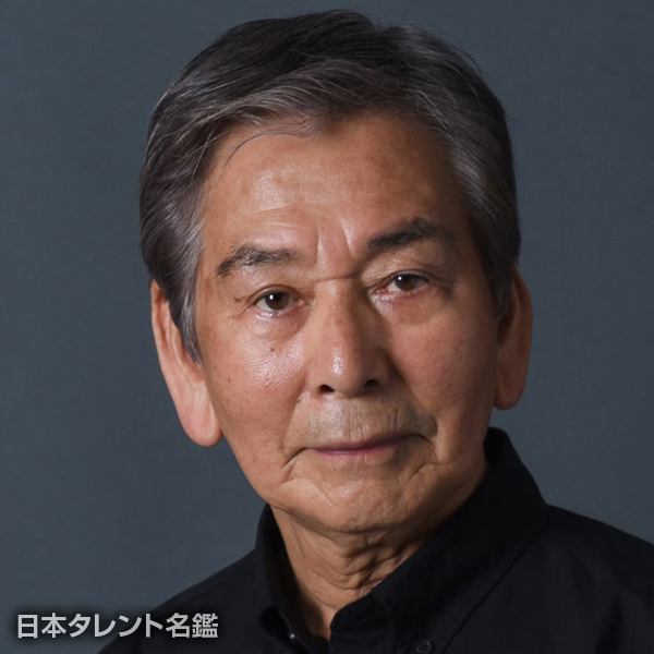 峰　秀一