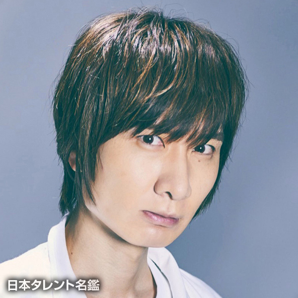 前野　智昭