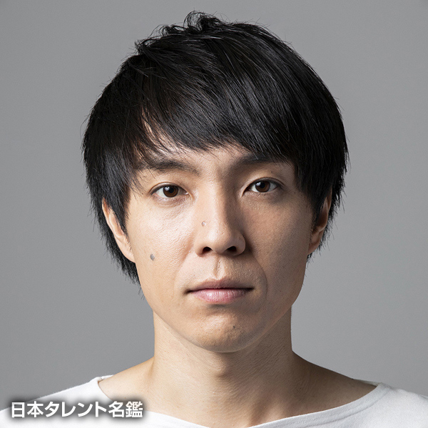花戸　祐介