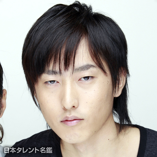 益田　郁弥