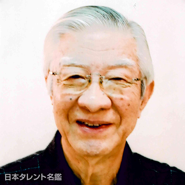 秋山　幸雄