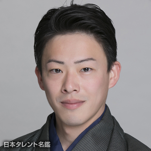 忠村　臣弥
