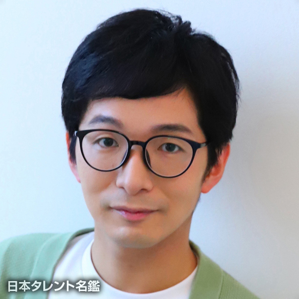 尾倉　ケント