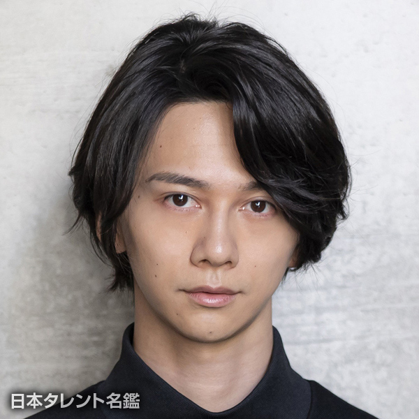 横井　翔二郎