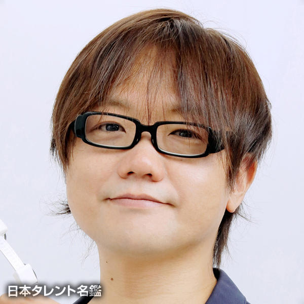 佐藤　アサト