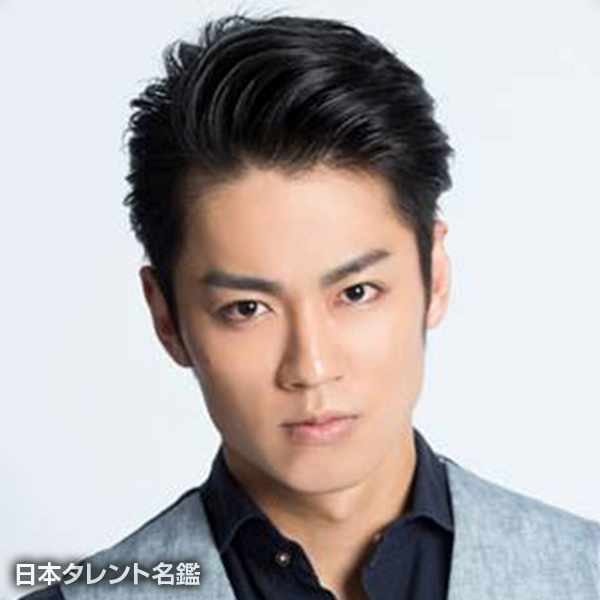 速田　隆成