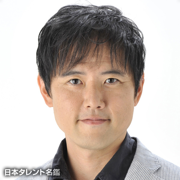 山口　研志