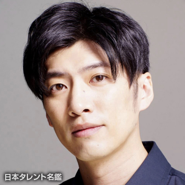岸本　卓也