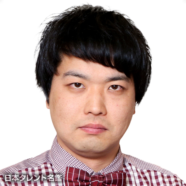 戸矢　秀一