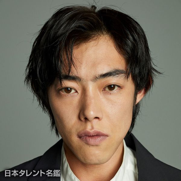 吉村　界人