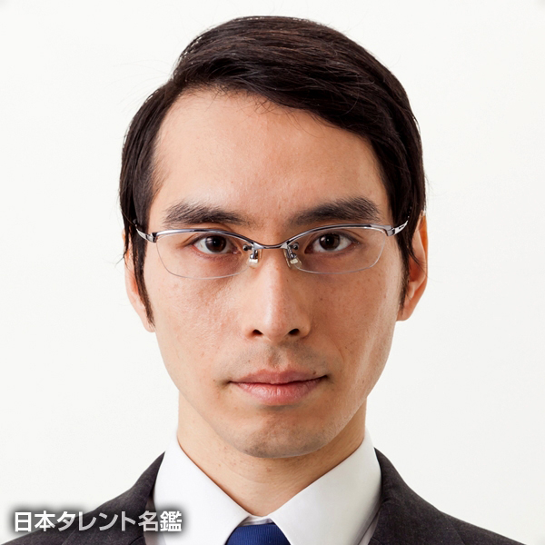 中里　圭介