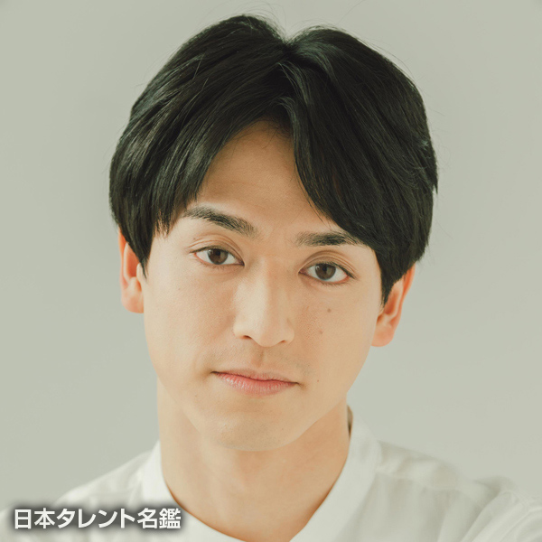 眞嶋　秀斗