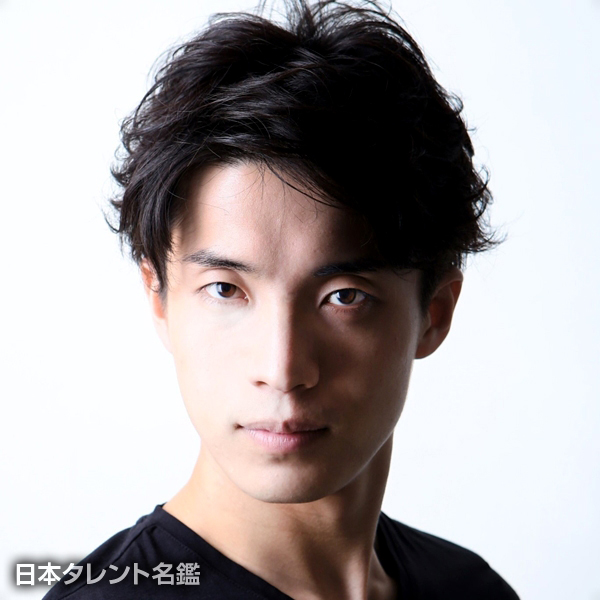村井　成仁