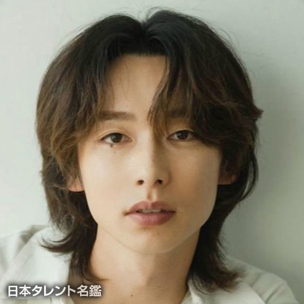 木田　佳介