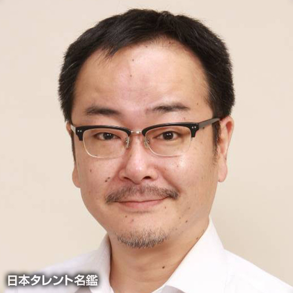 上杉　逸平