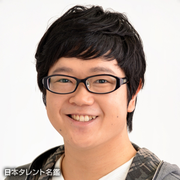 内山　翔太